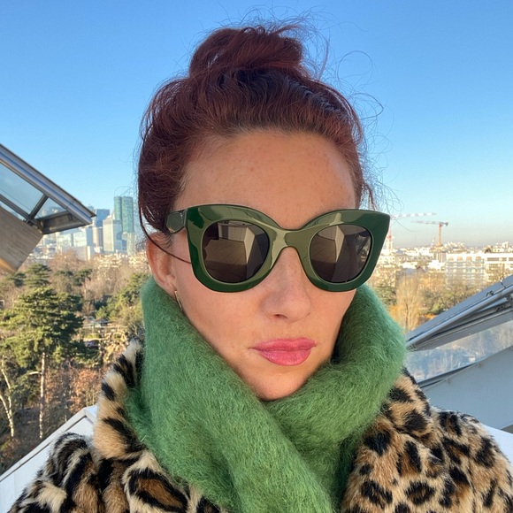 Meet your Posher, Riva - Picture 1 of 1